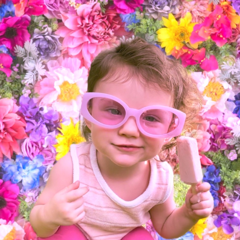 Meet Mac! - Picture 2 of 2